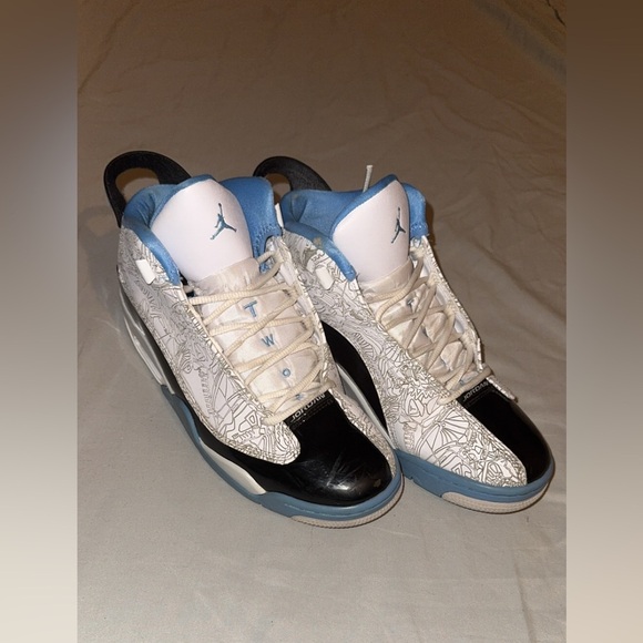 Jordan Dub Zero Legend Blue Sneakers with Black Accents - Picture 8 of 10